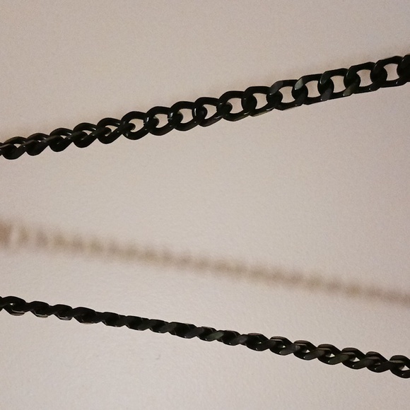 Black Shoulder  HandBag - Picture 3 of 6